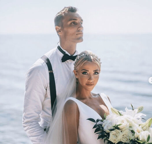 Olivia Harlan Dekker Wedding Picture